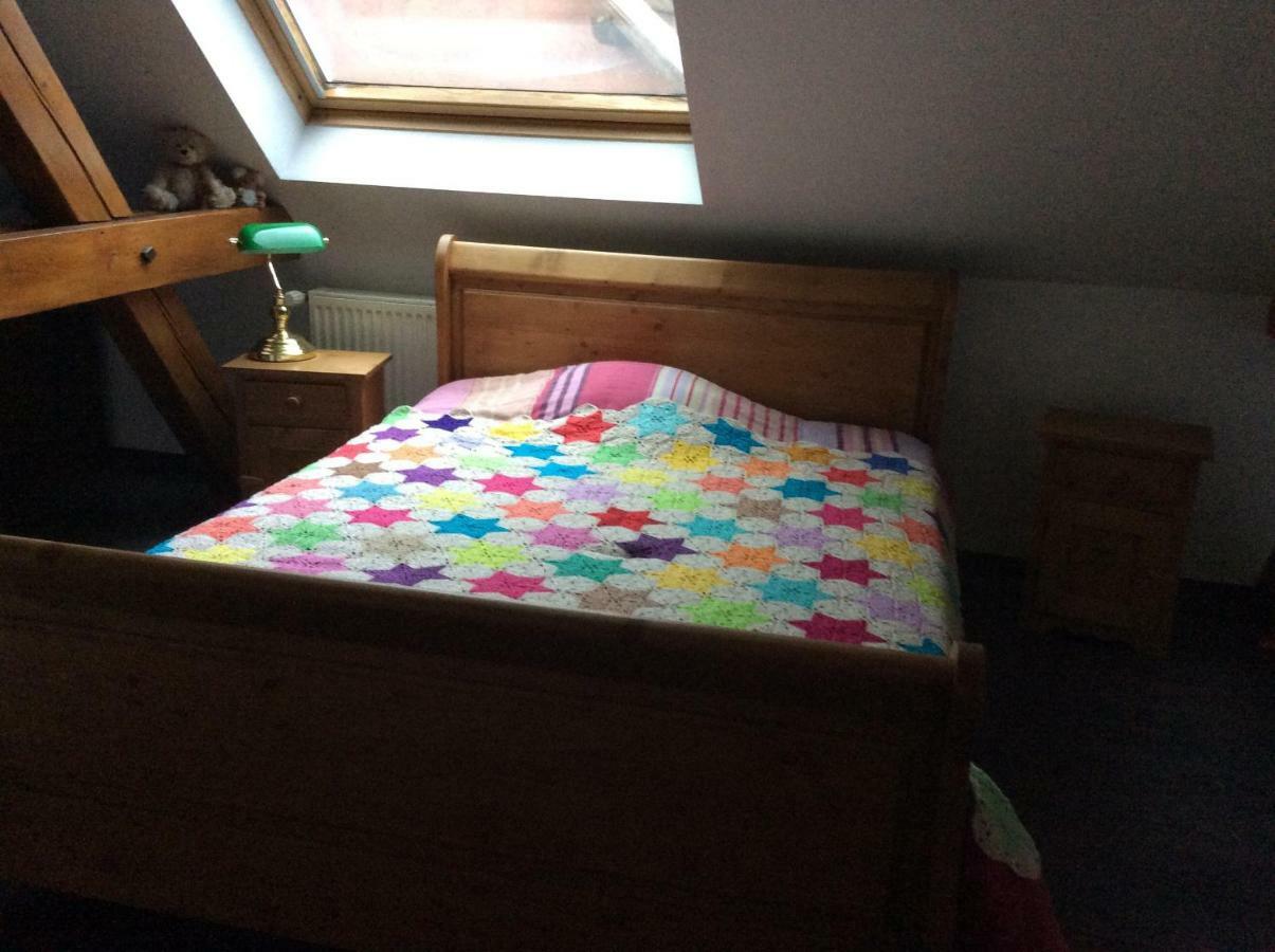 פודאי Chambre Chez Magali מראה חיצוני תמונה