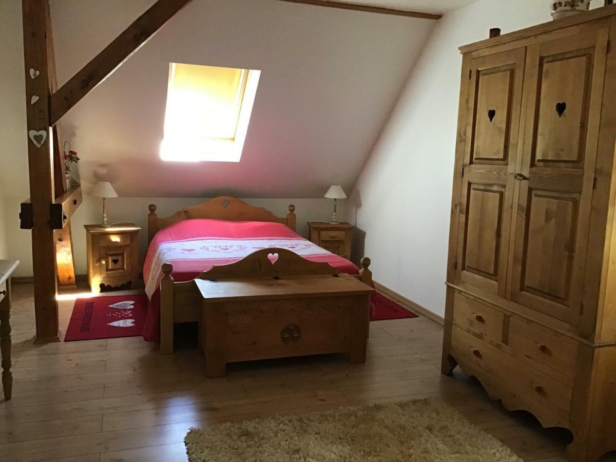 פודאי Chambre Chez Magali מראה חיצוני תמונה